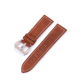 Horlogeband van bruin nubuck leer met wit stiksel. Roestvrij stalen gesp. Fashion, mode, horloge heren.